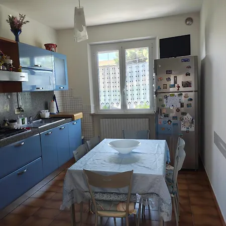 Casa Meris Daire San Costanzo