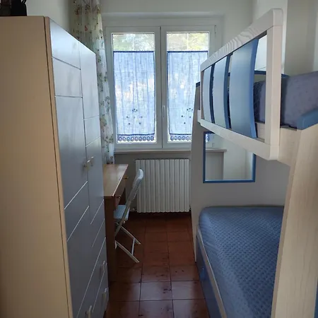 Apartment Casa Meris San Costanzo