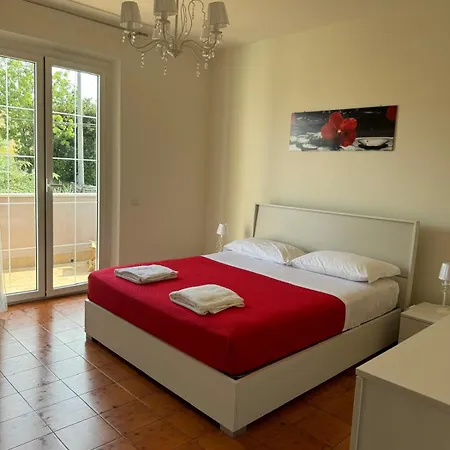 Casa Meris - In Collina Vista Mare A San Costanzo Appartement