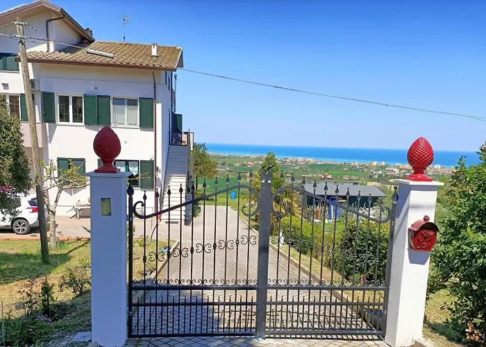 Casa Meris San Costanzo