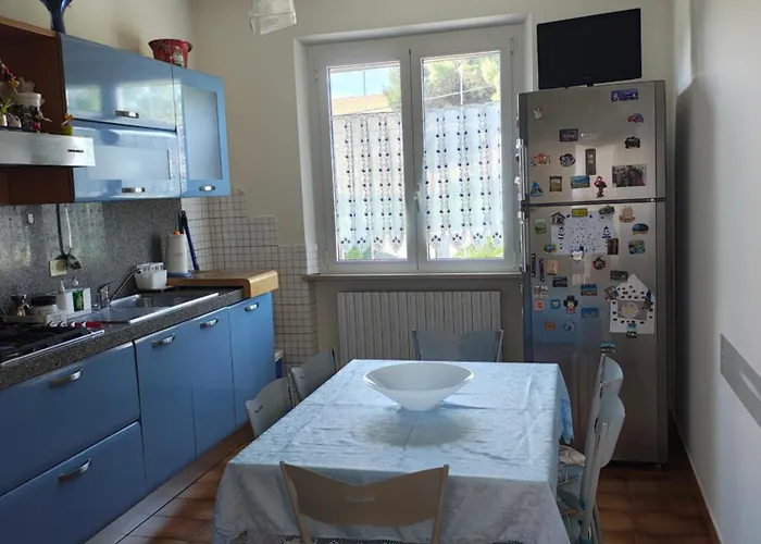 Casa Meris Apartamento San Costanzo