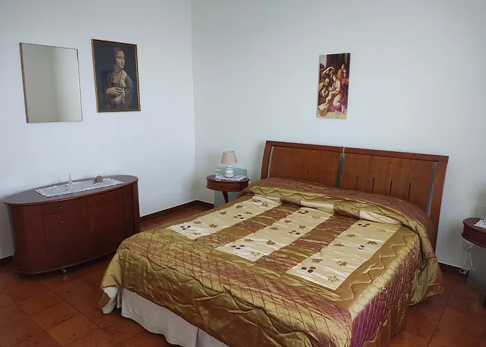 Casa Meris San Costanzo