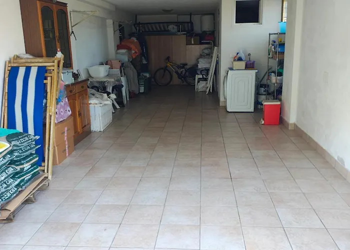 Casa Meris * San Costanzo